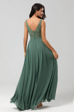 Selvsikker karismatisk A Line V Neck Eucalyptus Long Bridesmaid Dress with Beading