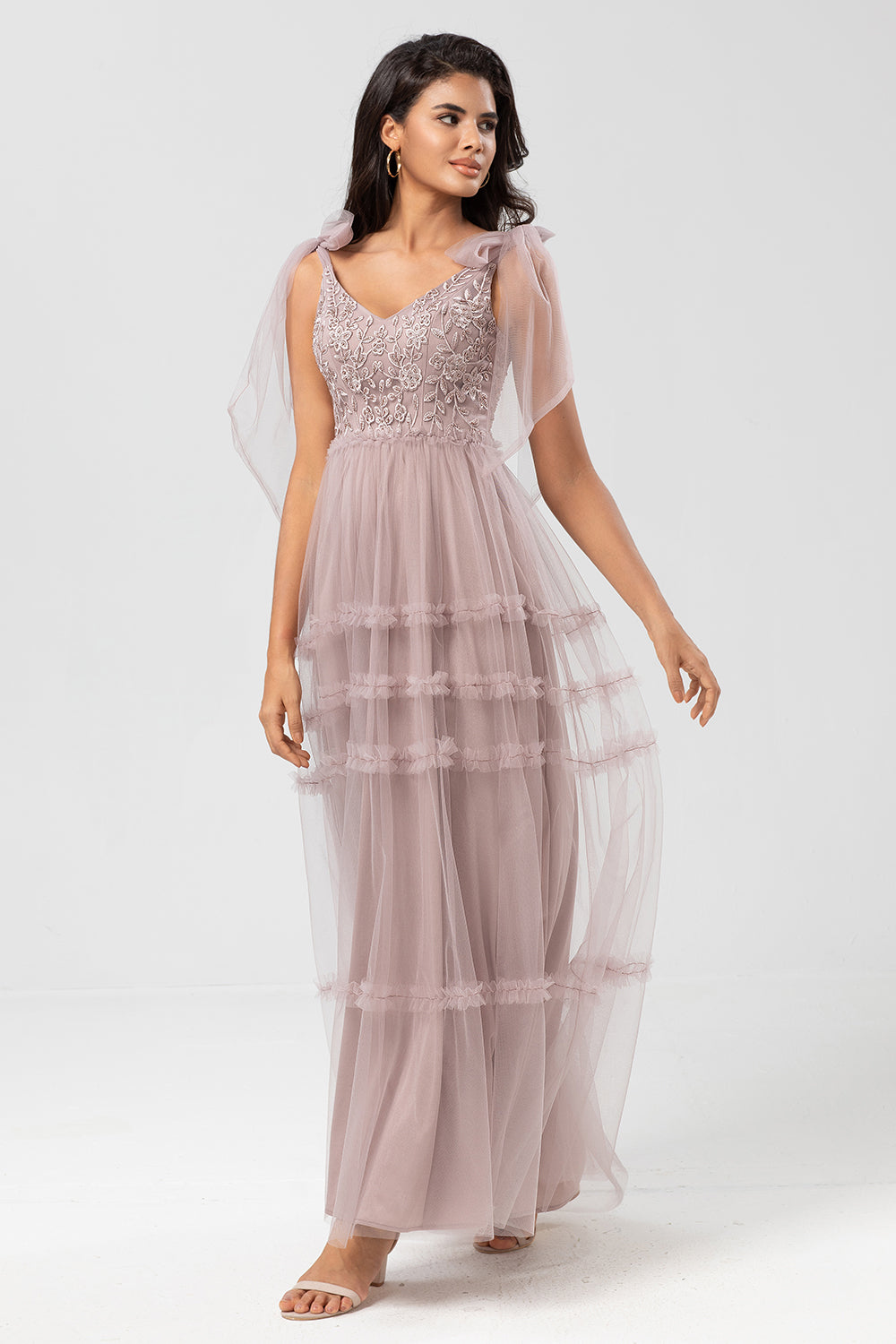 Keeper of My Heart A-Line V Neck Dusty Pink Long Bridesmaid Dress med perler
