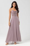 Certifiably Chic A Line Spaghetti stropper Dusty Pink Long brudepike kjole med Beaded