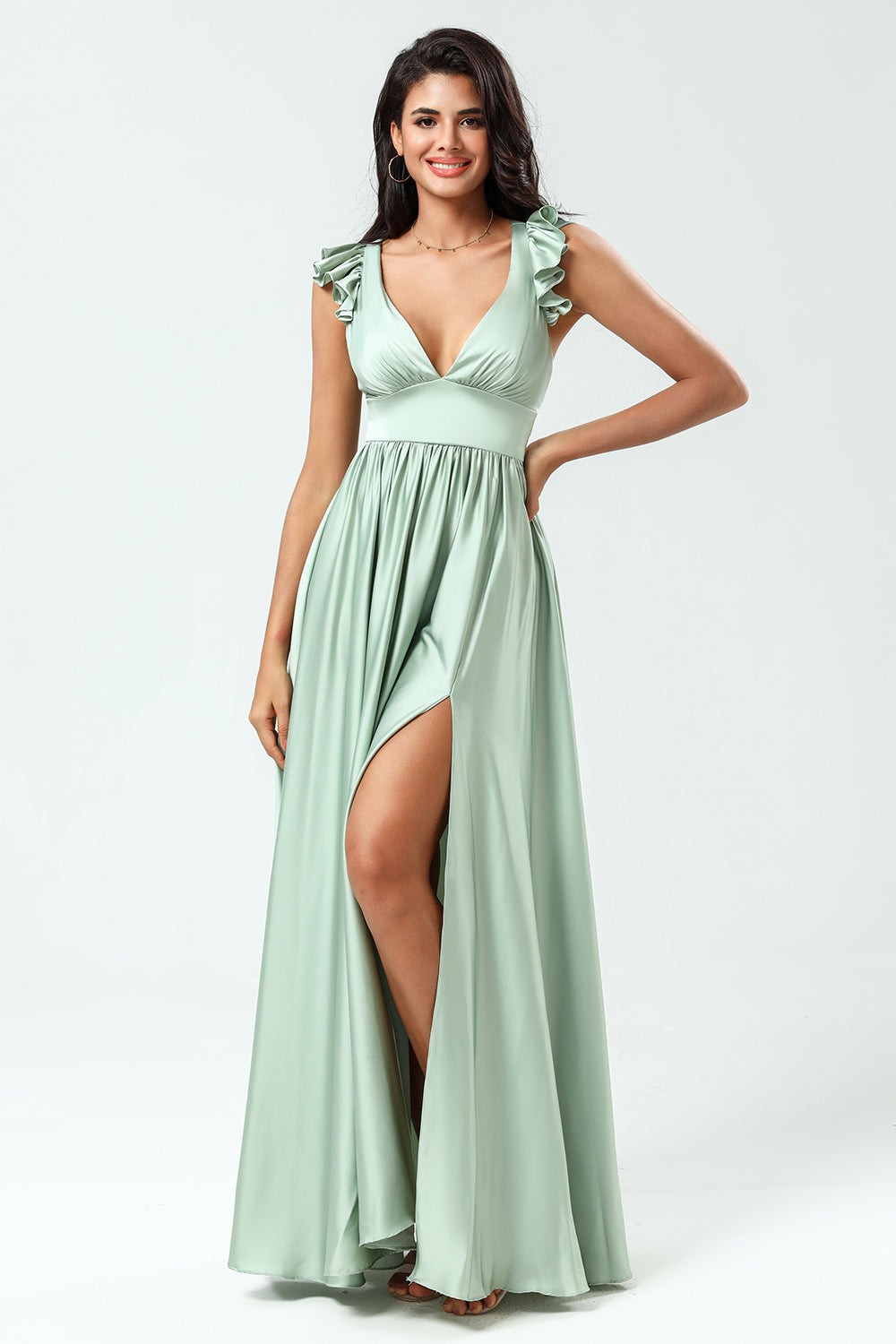 Deep V-Neck A Line Green Long Bridesmaid Dress med Ruffles
