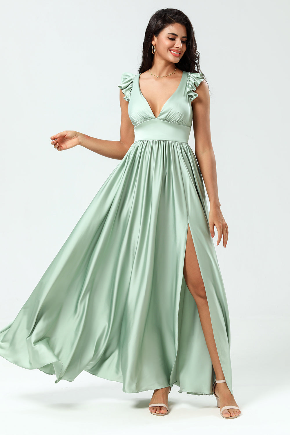Deep V-Neck A Line Green Long Bridesmaid Dress med Ruffles