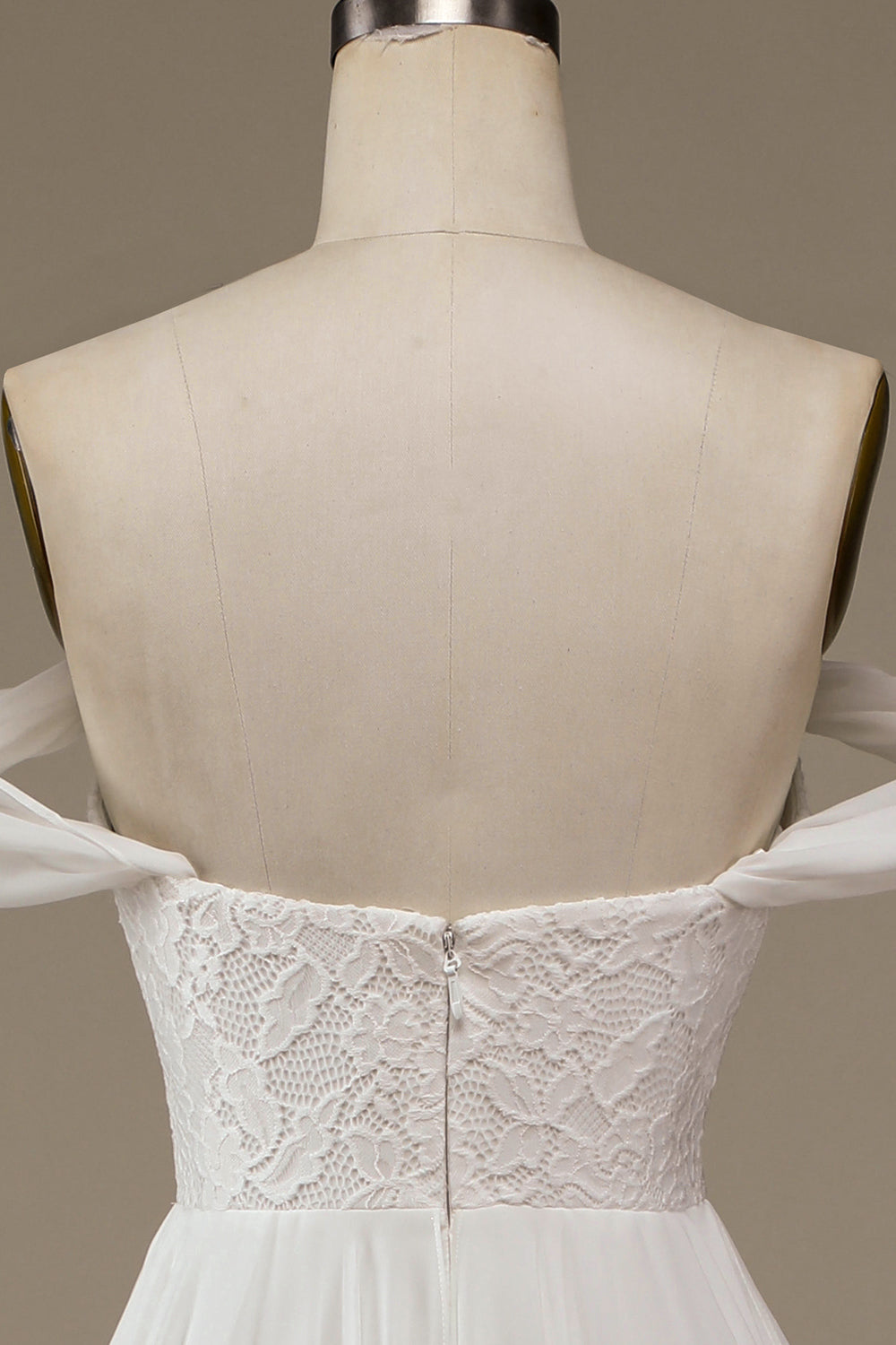 Ivory Boho Chiffon Asymmetrisk brudekjole med blonder