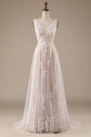 Champagne V-hals ryggløs tyll brudekjole med blonder