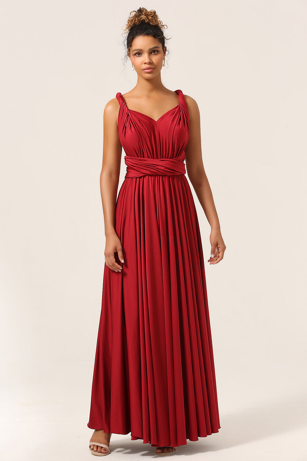 Beauty A-Line Halter Neck Burgund Long Bridesmaid Dress med Criss Cross Back