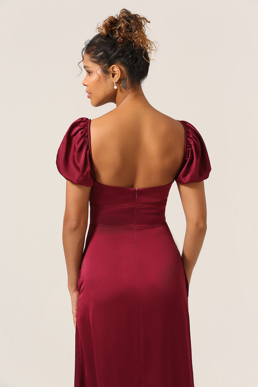 Sweetheart Burgund brudepike kjole med Puff ermer