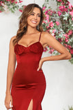 Havfrue Spaghetti stropper Burgunder Long Bridesmaid kjole med Split Front