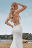 Enkle Spaghetti stropper Hvit brude kjole med Criss Cross Back
