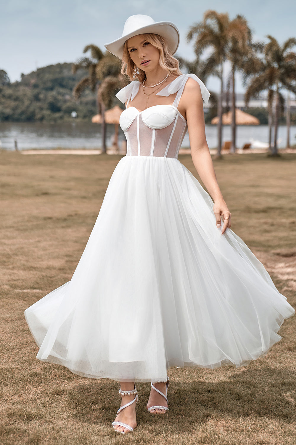 Ivory Tulle Korsett Te-lengde A Line brudekjole
