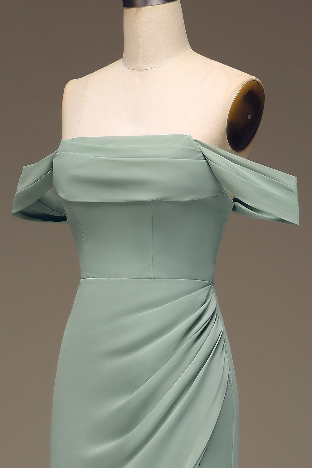 støvete salvie av skulderskjeden Chiffon plissert lang brudepike kjole