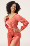 Terracotta A-Line V-Neck Satin brudepike kjole med spalt