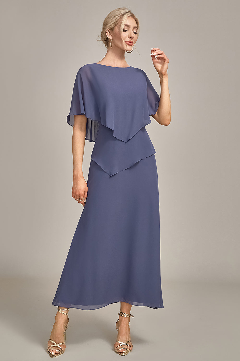 Slire Scoop Tea-lengde Stormfull Chiffon Mor til bruden kjole