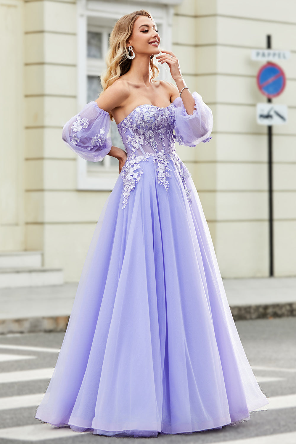 Nydelig en linje av skulderen Lavendel korsett Prom kjole med Appliques