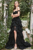 Langt utenfor skulderen Black Tiered Prom Dress