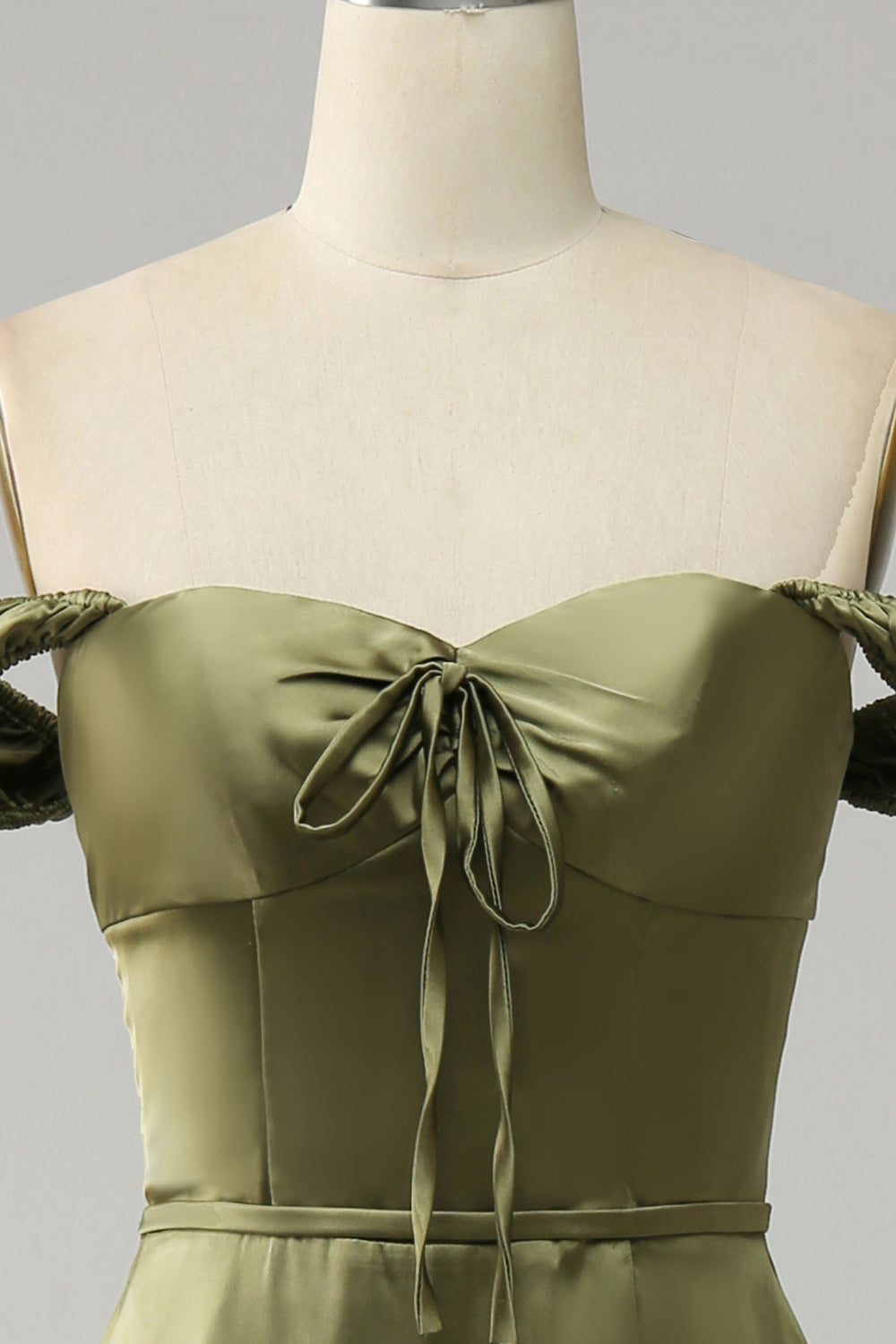 Army Green av skulderen Long brudepike kjole med spalte