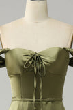 Army Green av skulderen Long brudepike kjole med spalte