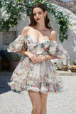 Trendy A Line Ivory Floral Trykt kort tyll Homecoming kjole med korte ermer