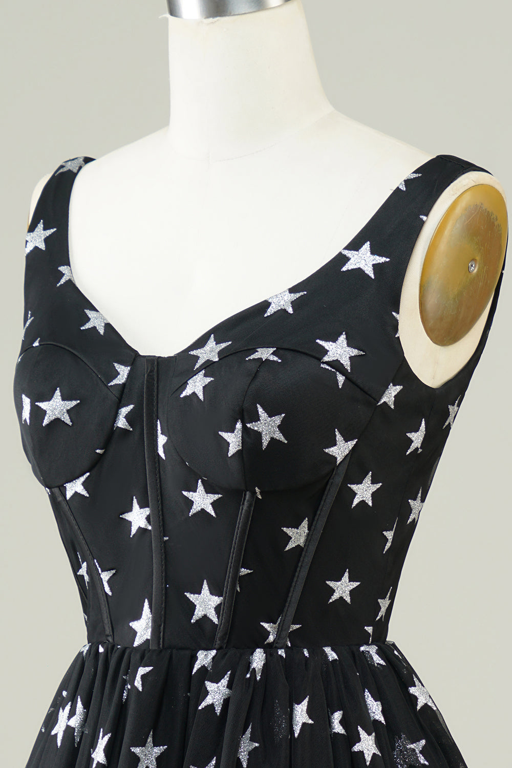 Søt A Line V Neck Black Tylle Kort Homecoming kjole med stjerner
