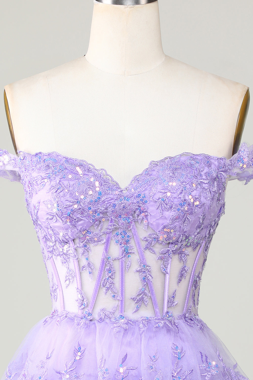 Prinsesse A Line Purple Korsett Tiered Kort Homecoming kjole med blonder