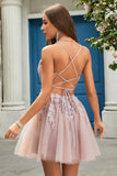 A Line Spaghetti stropper Blush Short Cocktailkjole med Criss Cross Back