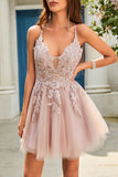 A Line Spaghetti stropper Blush Short Cocktailkjole med Criss Cross Back