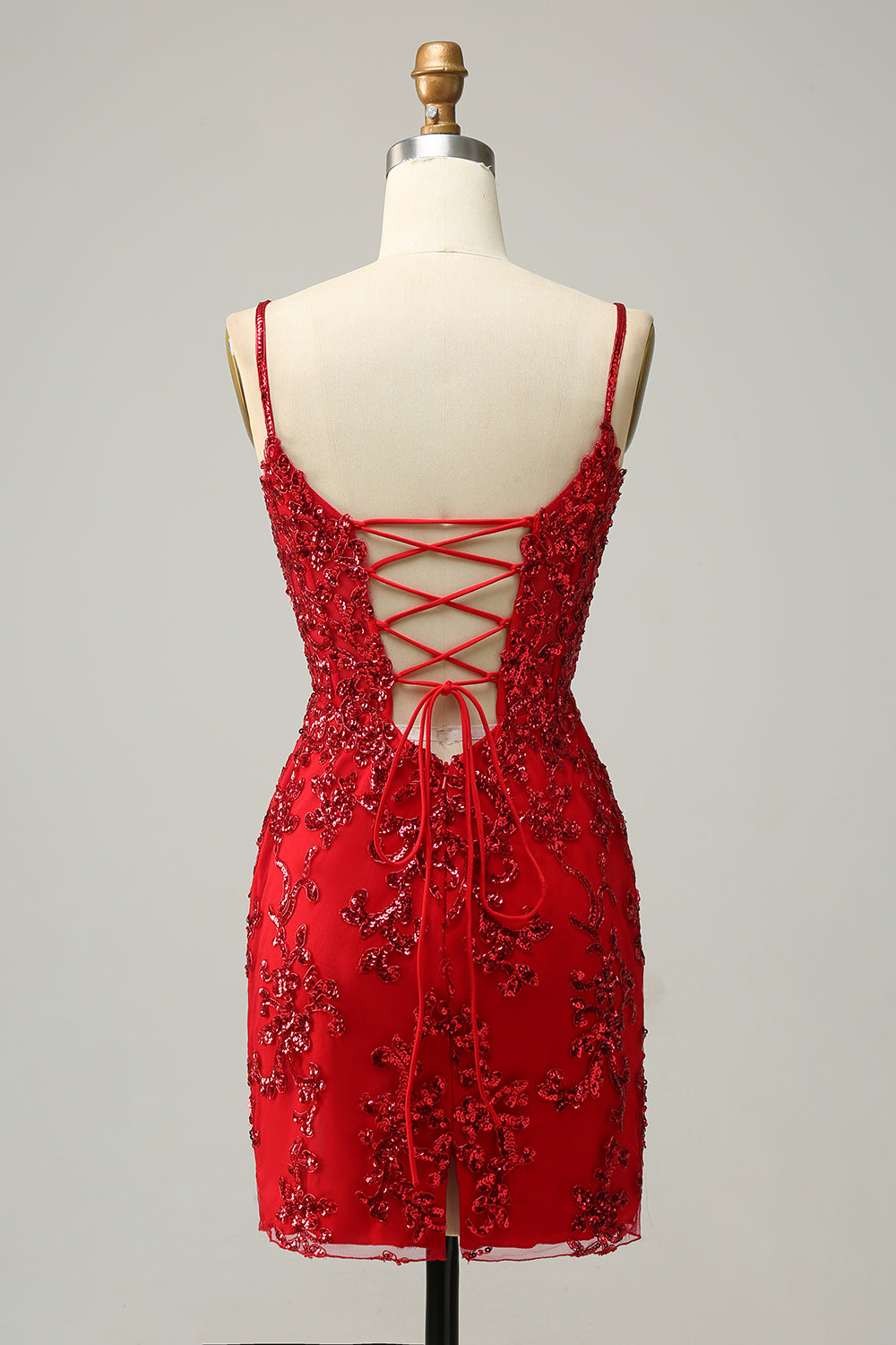 Slire Spaghetti stropper Svart paljetter Kort hjemkomstkjole med Criss Cross Back