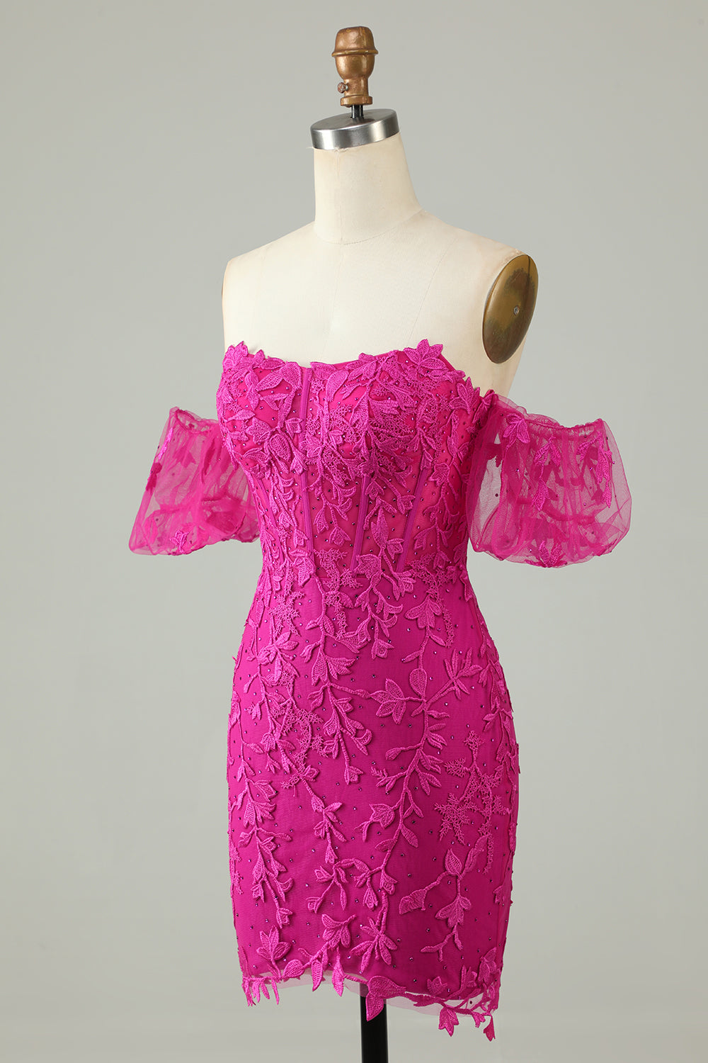 Fuchsia av skulderen Bodycon appliques Homecoming kjole