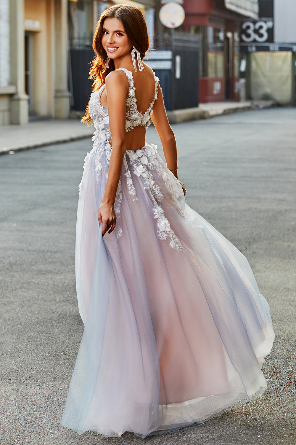Grå rosa A Line Deep V Neck Long Prom Kjole med Appliques