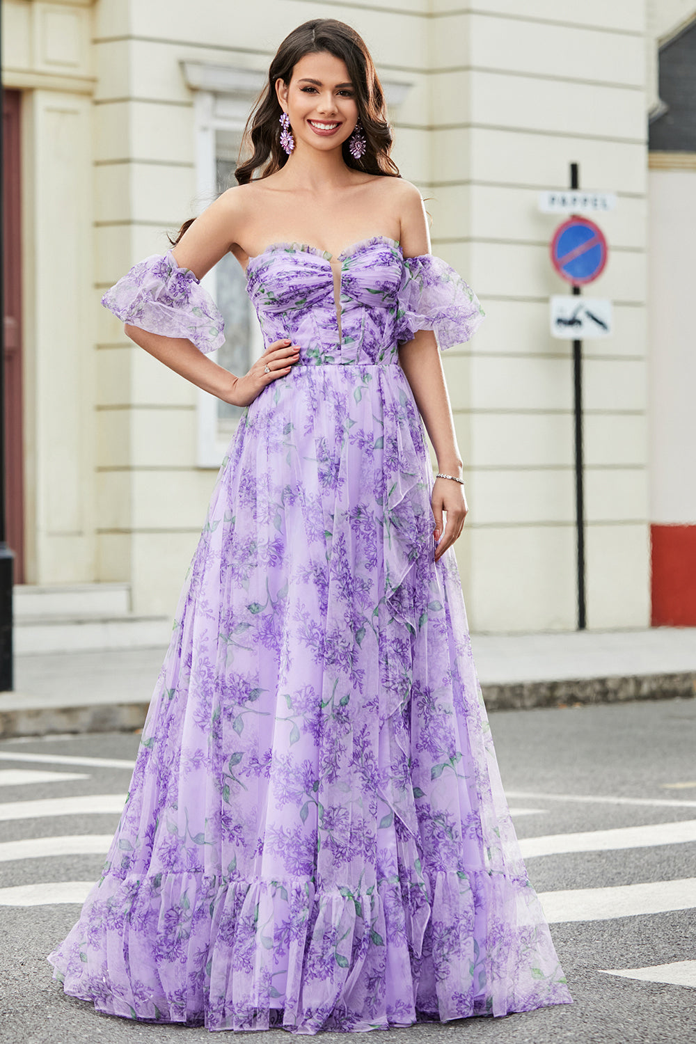 Lavender Trykt en linje Prom kjole med avtagbare ermer