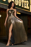 Golden A-Line Spaghetti stropper Plissert Sparkly Prom Kjole med Slit
