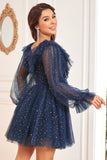 En linje V Neck Navy Kort Homecoming kjole med lange ermer