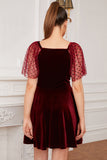 Flash Sale Velvet Cocktail Party Dress (1 stk - Tilfeldig stil og farge)