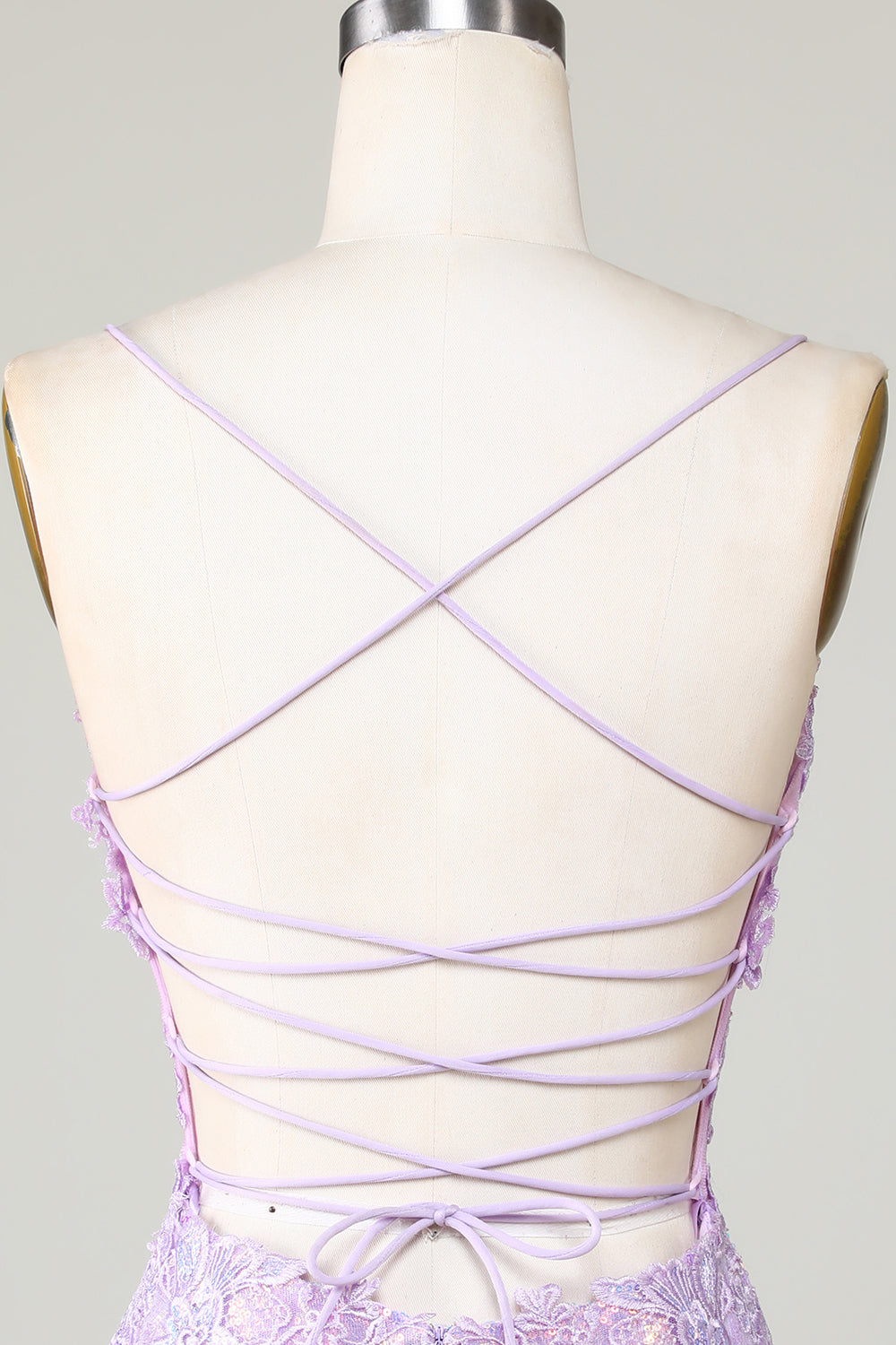 Bling Bodycon Spaghetti stropper Lilla korsett Homecoming kjole med Criss Cross Back