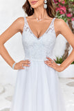 Ivory V-Neck Tylle Sweep Train En linje brudekjole med blonder