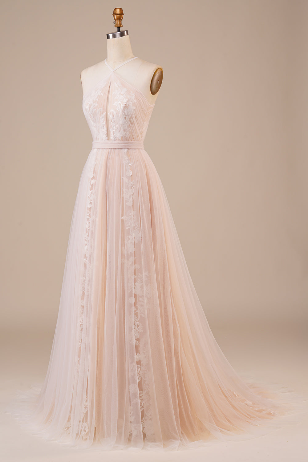Tulle Halter Nøkkelhull Champagne brudekjole med applikasjoner