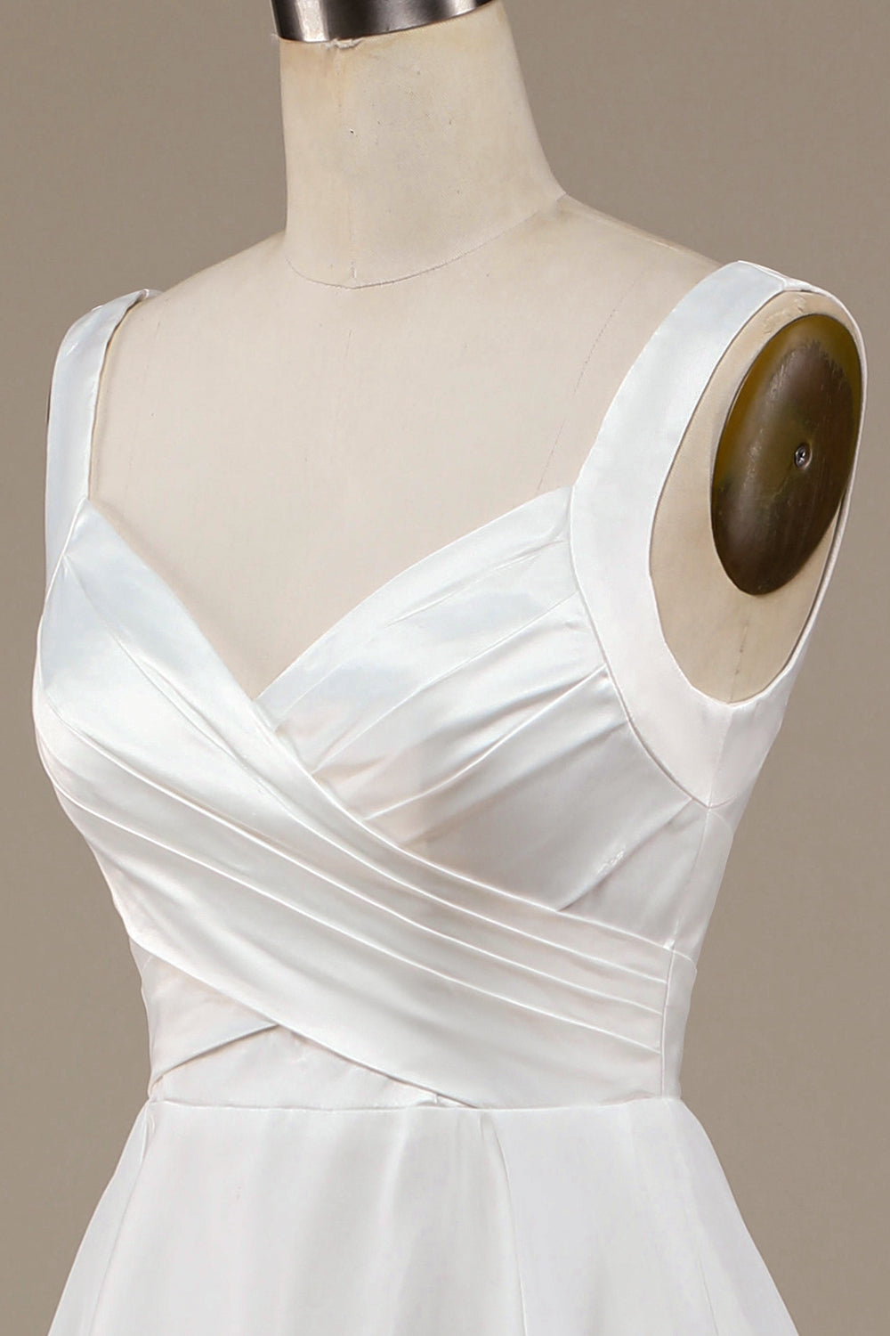 Enkel Ivory Organza Scoop Neck Sweep Train brudekjole