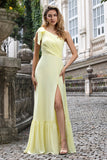 Gul A Line One Shoulder Long Wedding Party Guest Dress med Slit