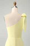 A Line One Shoulder Yellow Long Wedding Guest Dress med Slit