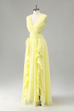 Lemon Yellow A Line Cut Out Long brudepike kjole med volanger