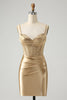 Load image into Gallery viewer, Golden Spaghetti stropper Bodycon Korsett Satin Homecoming kjole med Slit