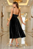 Black Velvet A Line Spaghetti stropper Tea Lengde Prom Dress