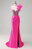 Havfrue Fuchsia One Shoulder Avtagbare Volanger Lang Ballkjole Med Splitt