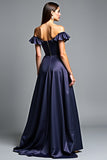 Off the Shoulder Navy Sateng En linje formell kjole