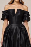 Svart sateng Off the Shoulder A Line Ballkjole med Splitt