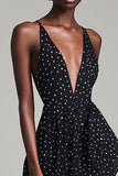 Svart Dyp V-hals Midi Hvit Polka Dots Sommer Cocktail Kjole Med Splitt