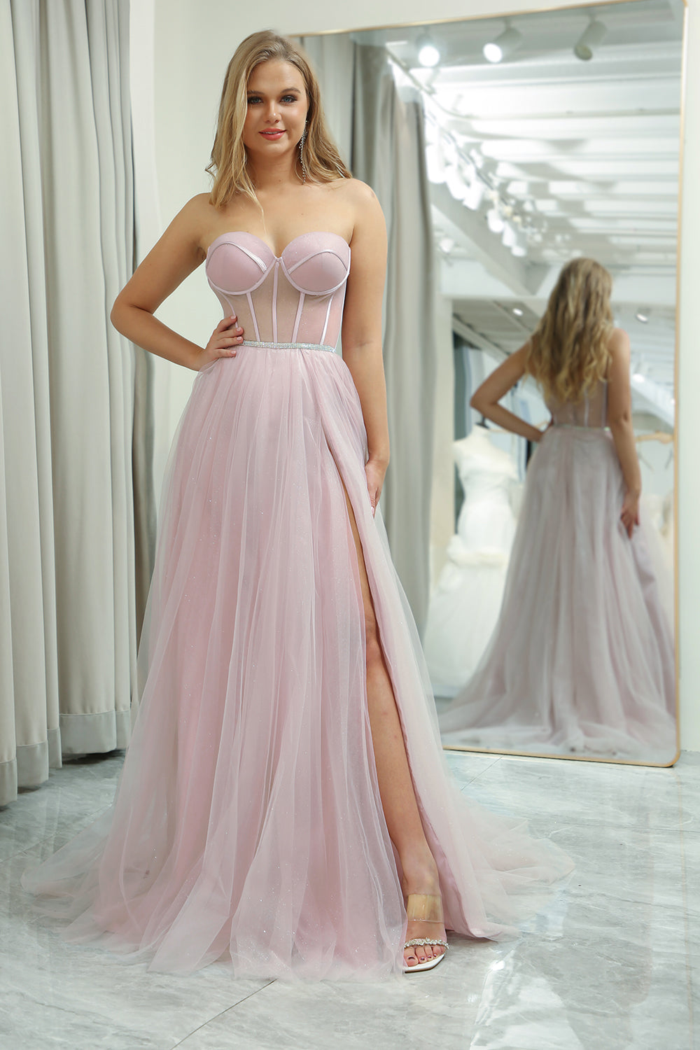 Tylle Sweetheart Light Pink Prom kjole med korsett
