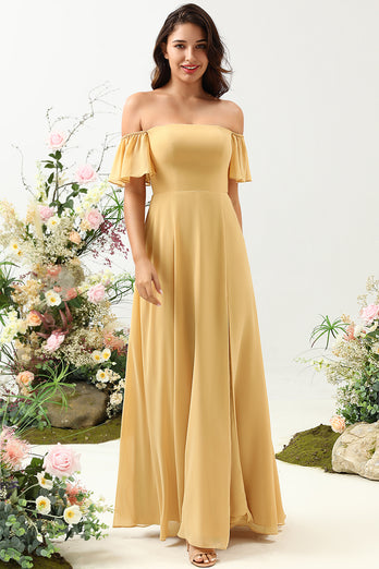 En linje av skulderen gul lang brudepike kjole