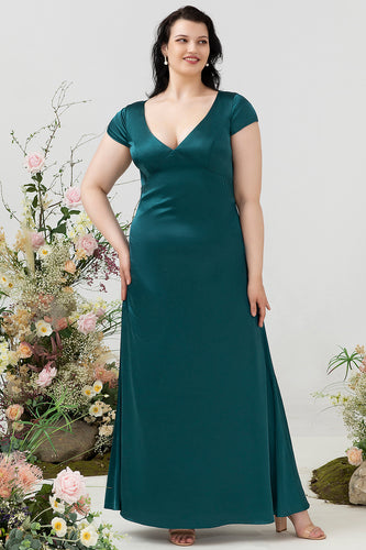 En linje V hals mørkegrønn pluss størrelse brudepike kjole med åpen rygg