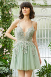 A Line Spaghetti Straps Green Short Homecoming Dress med Appliques