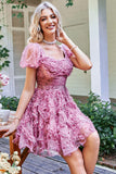 Floral A Line Purple Homecoming Dress med Ruffles