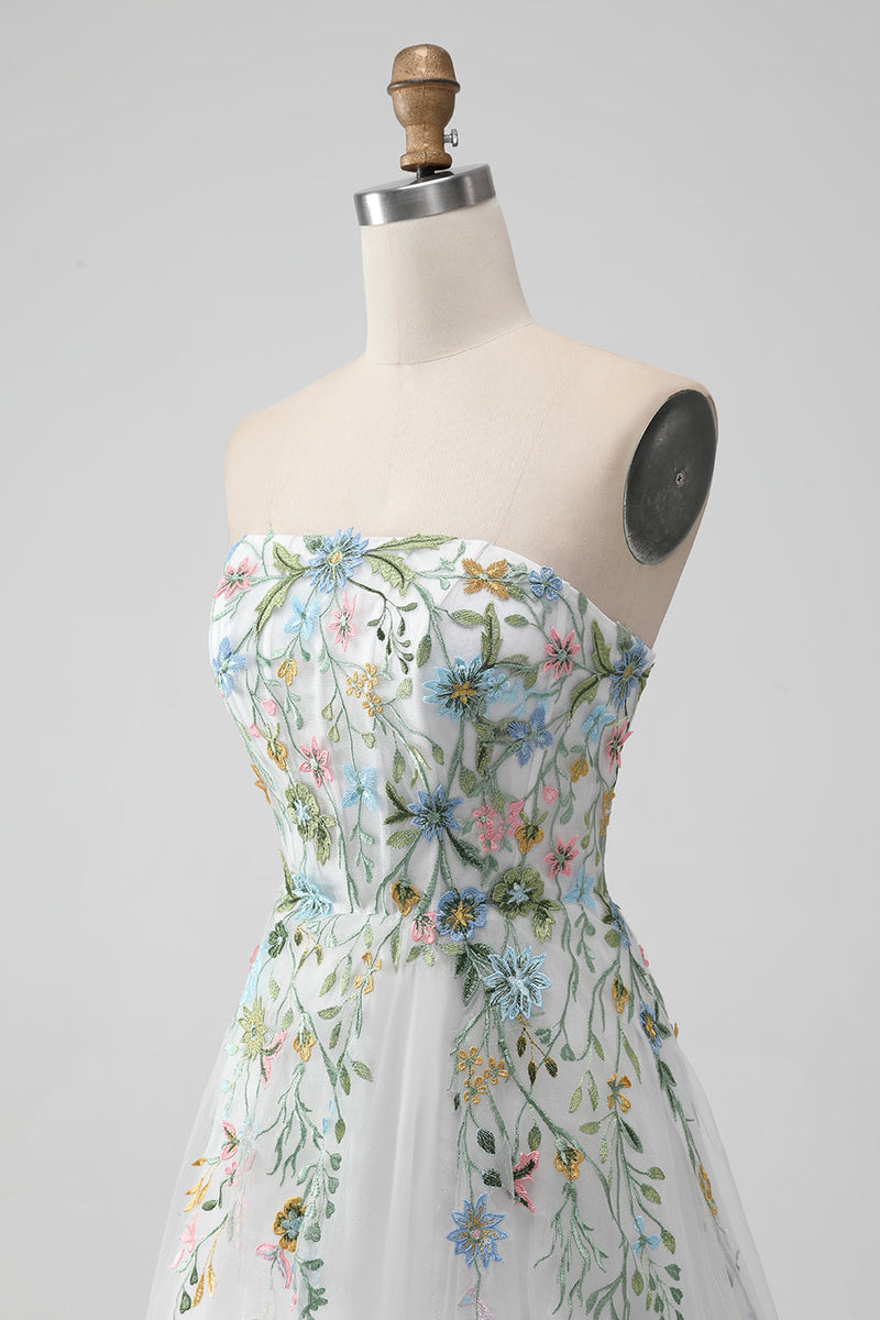 Load image into Gallery viewer, Hvit En linje stroppeløs 3D Blomster Tyll brudekjole med spalt